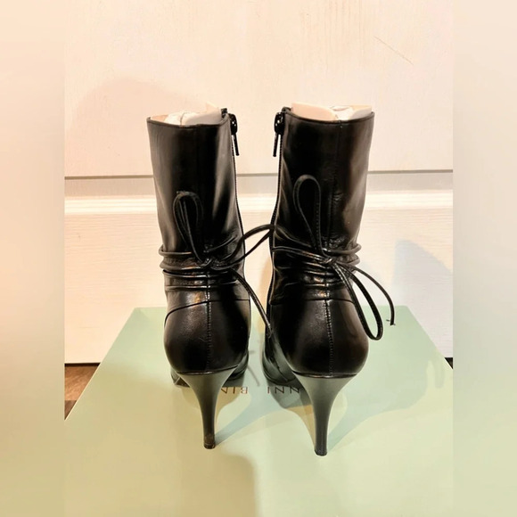NWT Gianni Bini Black Leather Boots - Picture 4 of 6
